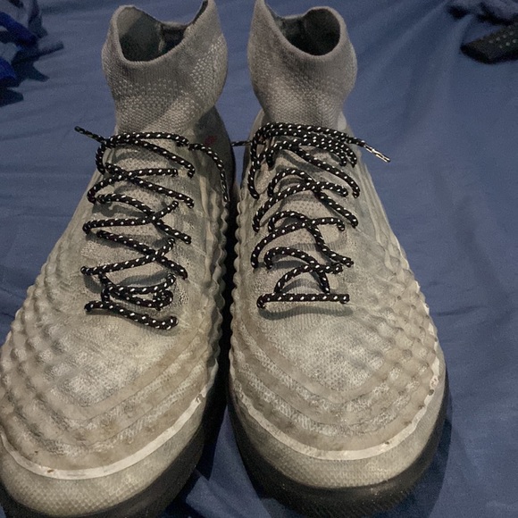 COPY - Nike magista silver bullet size 8 - Picture 5 of 6